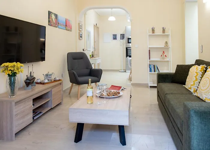 Luxury Apartment In Garitsa Bay